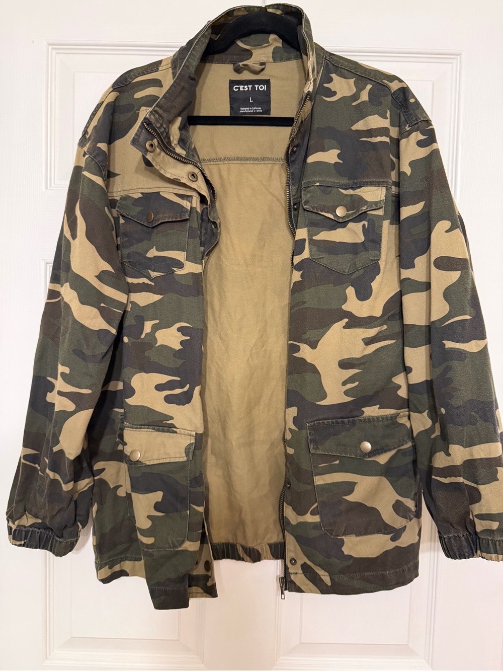 Women’s Camo Jacket - Green Camo